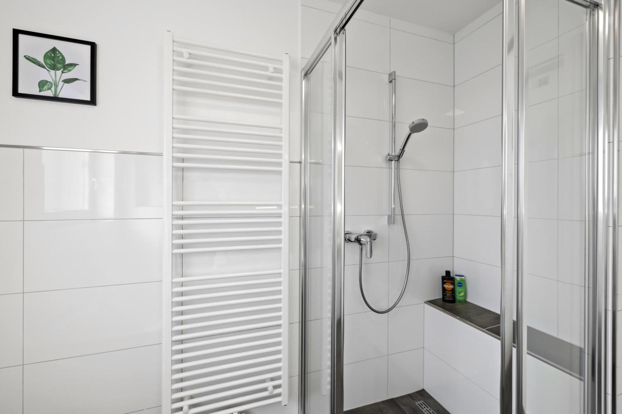 Svyvo Siegburg - Cozy Serviced Apartments Near Cologne & Bonn Phòng bức ảnh